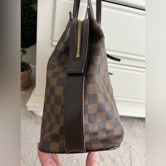 Louis Vuitton Damier Ebene Chelsea Tote - Picture 13 of 17